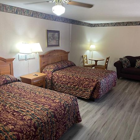 Lakeside Inn & Suites By Oyo Mathis I 37 外观 照片